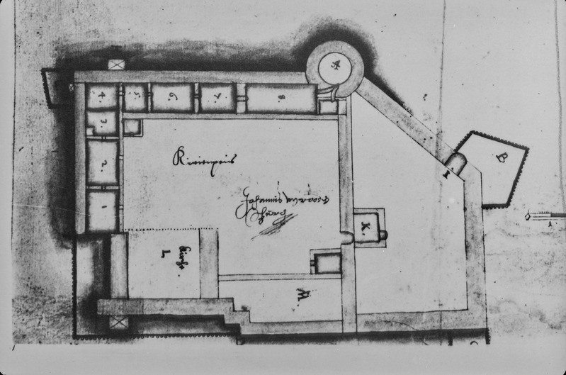 Kirumpää linnus. Põhiplaan