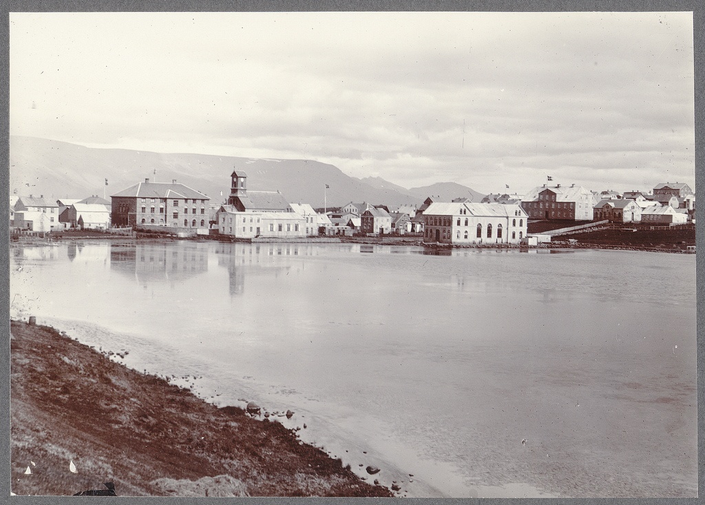 Reykjavík from the Tjörn.