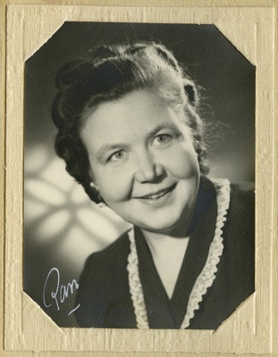 Adele Ulm-Augustas  similar photo