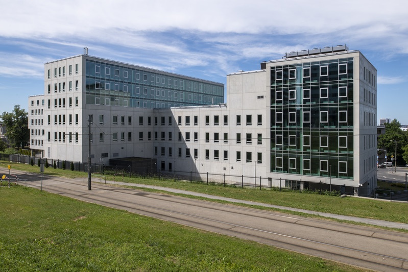 Tallinna uus kohtuhoone / Harju Maakohus. Arhitektuuribüroo Siim & Kreis (autorid Andres Siim ja Kristel Ausing); projekteerija Novarc Group AS (peaarhitekt Lauri Laisaar)