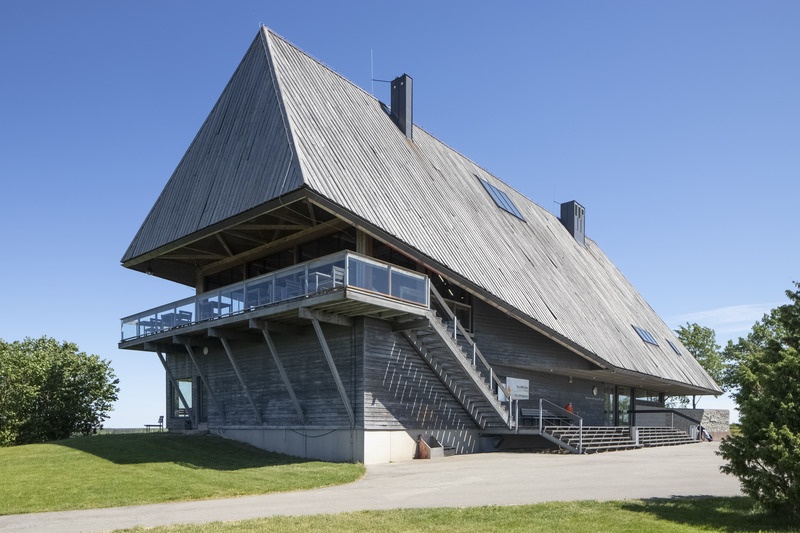 Jõelähtme golfiklubi, Estonian Golf & Country Club. Arhitektuuristuudio Siim & Kreis; arhitekt Andres Siim