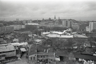 Paberivabrik ja Liivalaia tn vaadatuna Dvigateli elamu tornist vanalinna suunas  similar photo