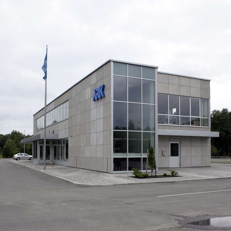 Pärnu ARK (autoregistrikeskus). QP Arhitektid: Tõnu Laigu
