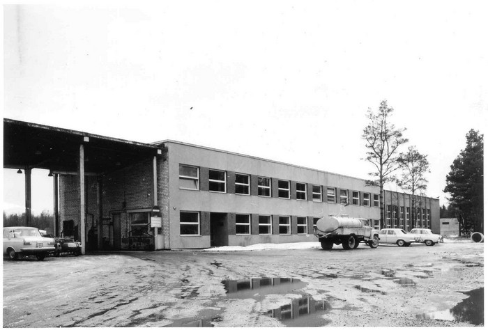 Hiiumaa Autotranspordibaasi nr.15 kontorihoone (valmis 1977.a.)