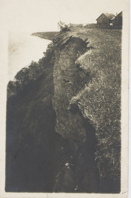 [Sillamäe. Pankrannik.] "Sillamjagi, skala y Peitgof."  duplicate photo