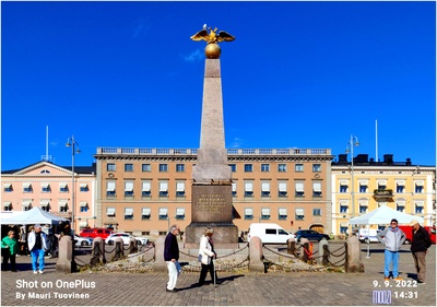Pohjoisesplanadi 5, 7, 9. 5 on Lampan talo, 7 on Heidenstrauhin talo, 9 on Goviniuksen talo, kortteli 4 Elefantti. rephoto