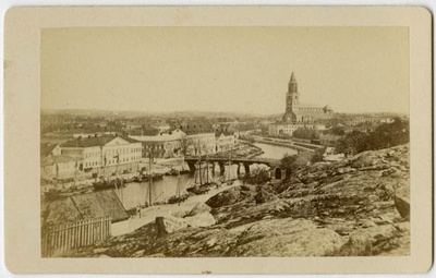 Vy från Samppalinna mot Aurabron och Domkyrkan i Åbo.  duplicate photo