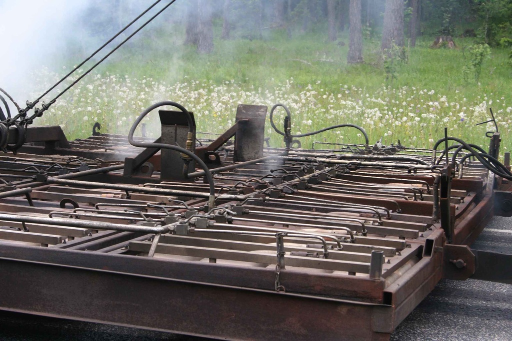 Novafleks-tehnoloogia Pärnu maanteel TALTERi teostamisel 11. juuni 2009