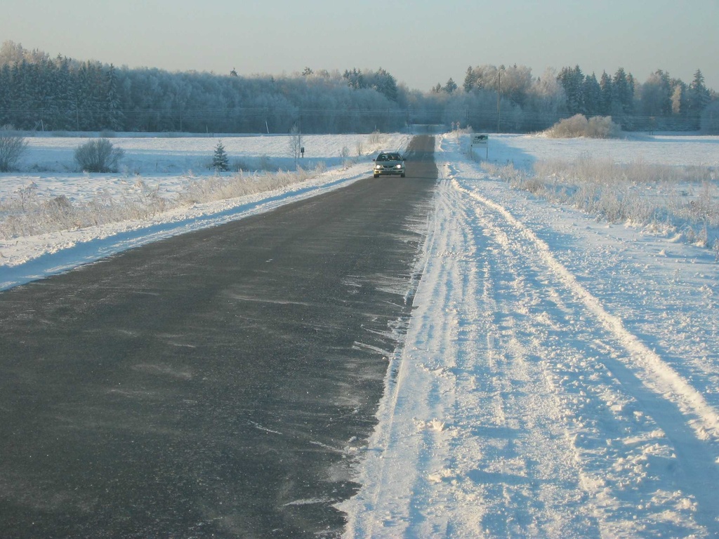 foto Talvine tee Harjumaal 2003