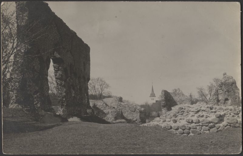 fotopostkaart, Viljandi, Kaevumägi, Suurmüür, Mungamüür, Jaani kiriku torn, u 1915