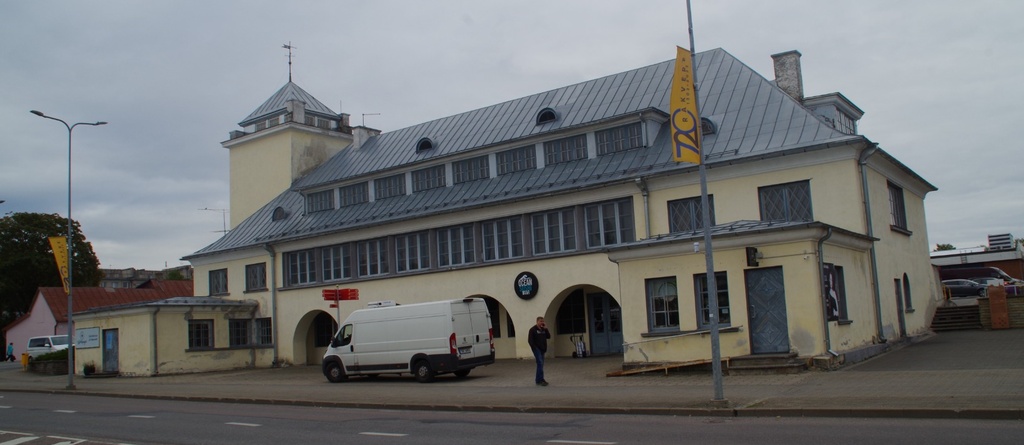 Rakvere Turuhoone 2021 rephoto