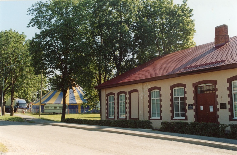 10.08.2004.a. Rändtsirkus Iisakus