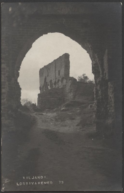 fotopostkaart, Viljandi, lossivärav, Suurmüür, u 1915, foto J. Riet