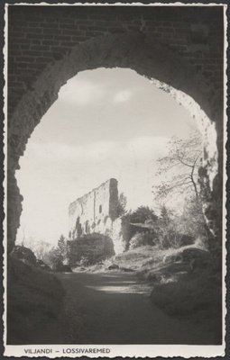 fotopostkaart, Viljandi, lossivärav, Suurmüür, u 1925, foto M. Teng?  duplicate photo