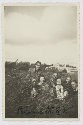 Noorte seltskond Pärnus, 1935  duplicate photo