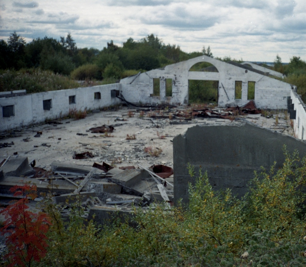 Endised merejõudude laskemoonalaod Paljassaares