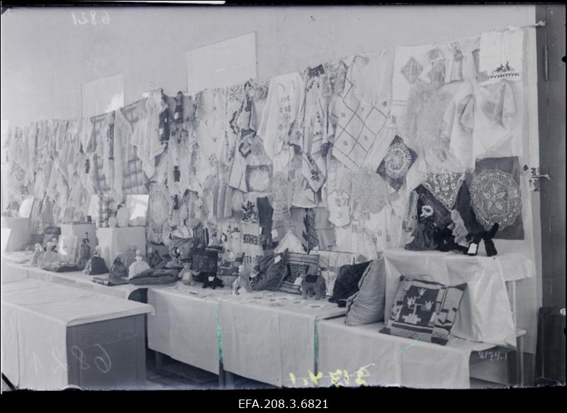 Paide Progümnaasiumi loterii esemeid.