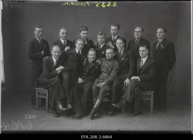 Paide Tööstuskooli metalliosakonna õpilased.