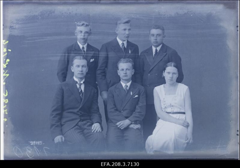 Paide Noorsooliidu juhatus.