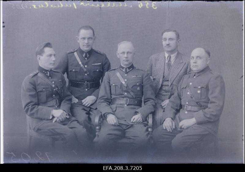 Kaitseliidu Järva maleva juhatus.