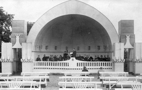 Vanemuise teater: suveaed, kõlakoda. Tartu, 1930-1940.