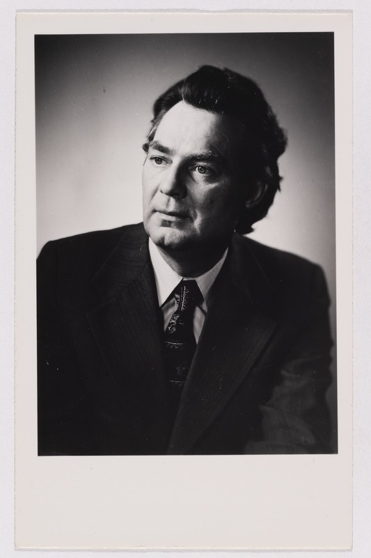 Teatritegelane Evald Aus, portree