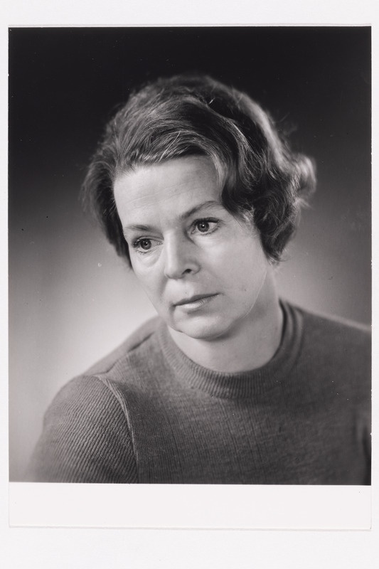 Estonia solist Tiina Jaaksoo, portree