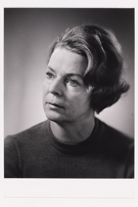 Estonia solist Tiina Jaaksoo, portree