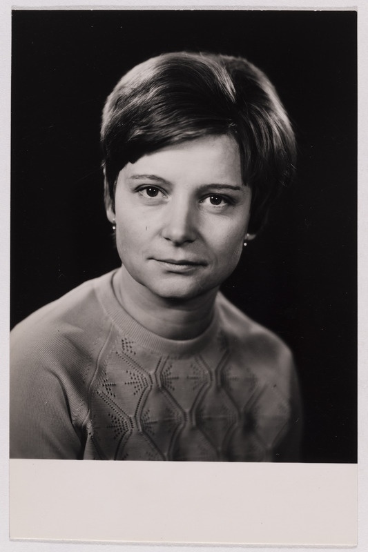 Koorijuht Anne Dorbek, portree