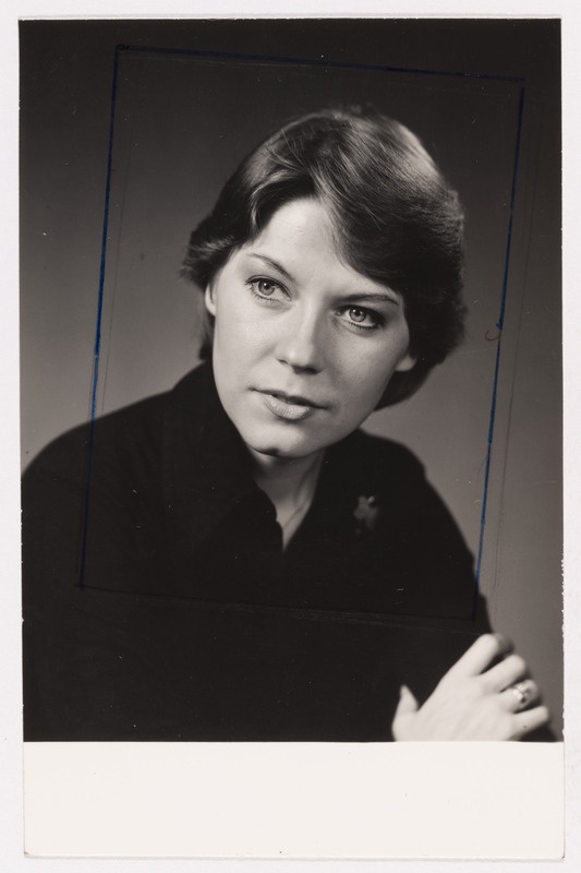 Estonia ooperi- ja operetisolist Sirje Puura, portree