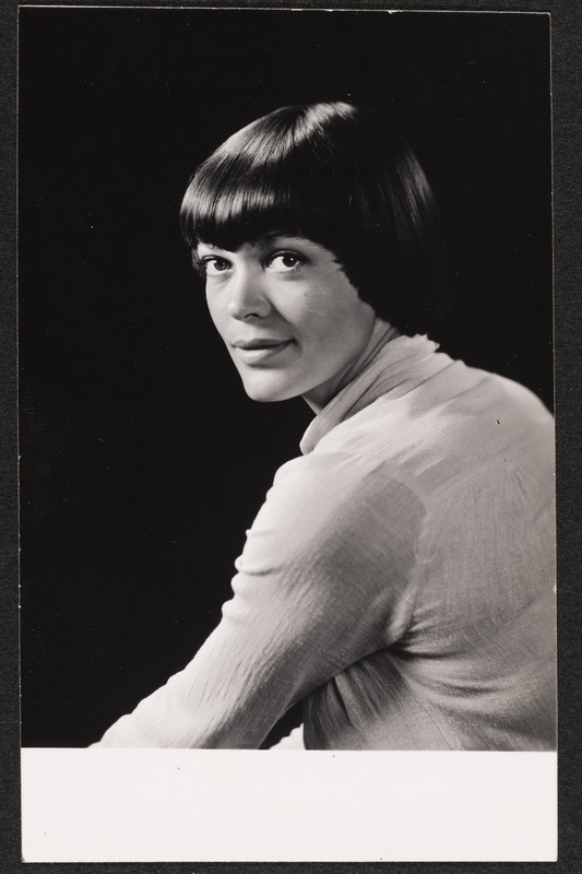 Näitleja Elle Kull, portree