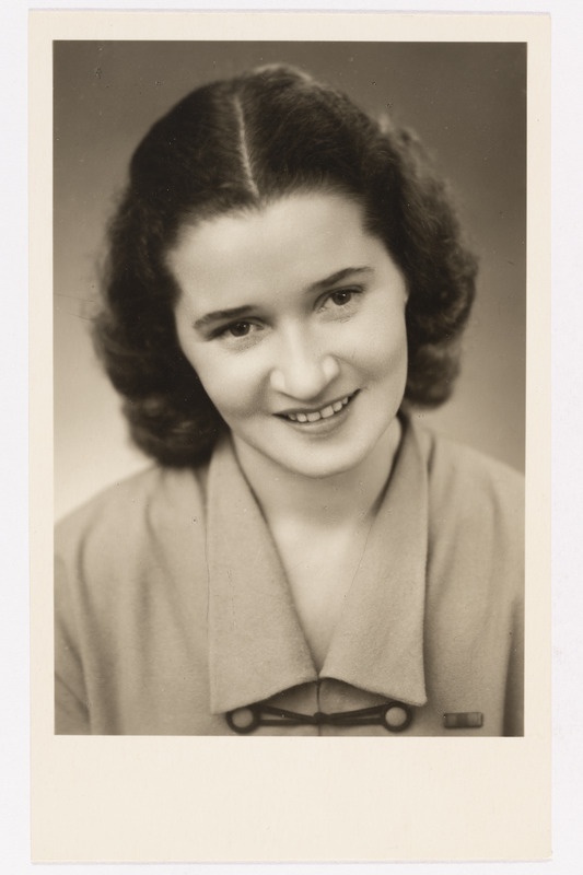 Baleriin Asta Ots, portree