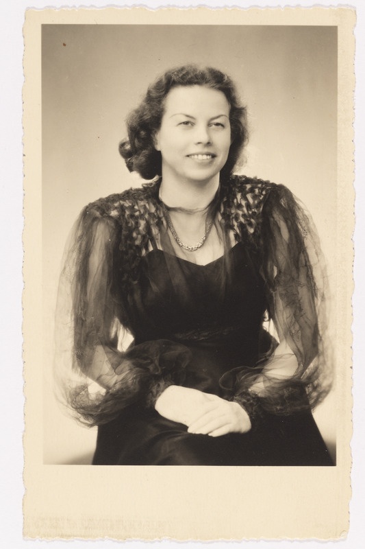 Laulja Ellen Laidre, portree