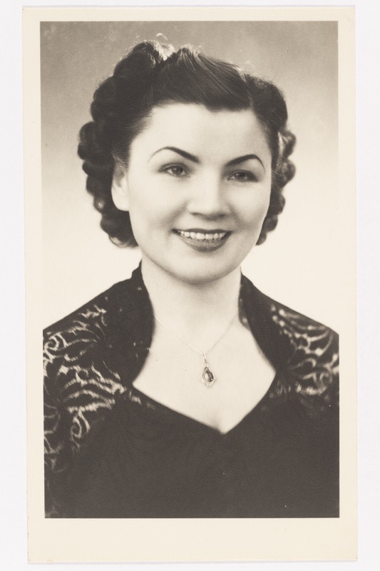 Ooperilaulja Klaudia Tiidus, portree