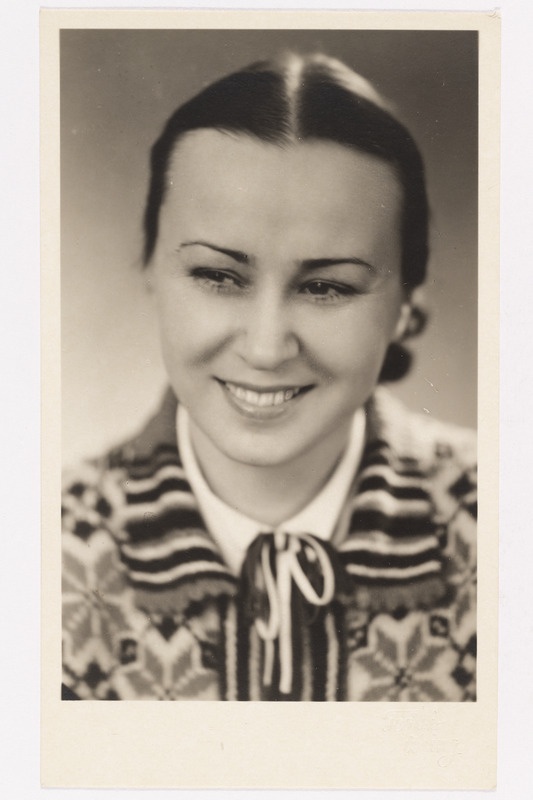 Estonia ooperisolist Galina Kaljuste, portree