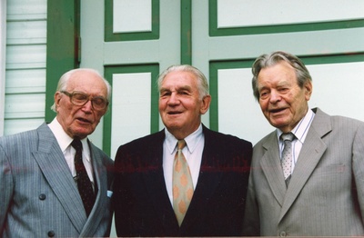 Daniel Vardja, Hans Hindpere, Helend Peep  similar photo