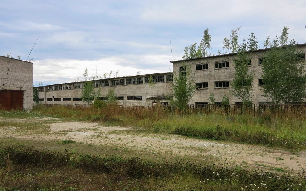 Wilderness factory - Oru turbakombinaadi endine tootmishoone Ida-Virumaal