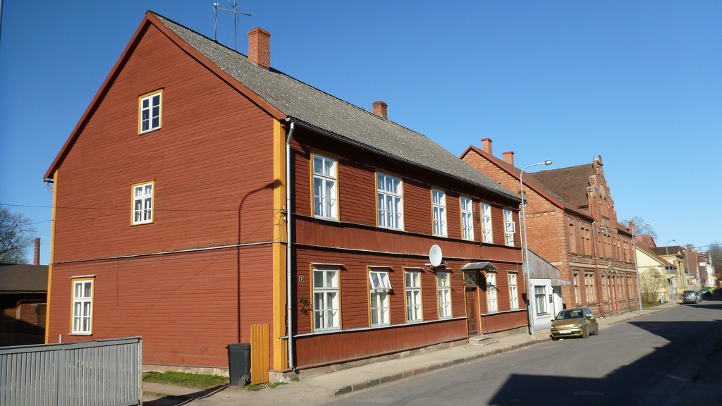 Street in Viljandi (1) - Street in Viljandi