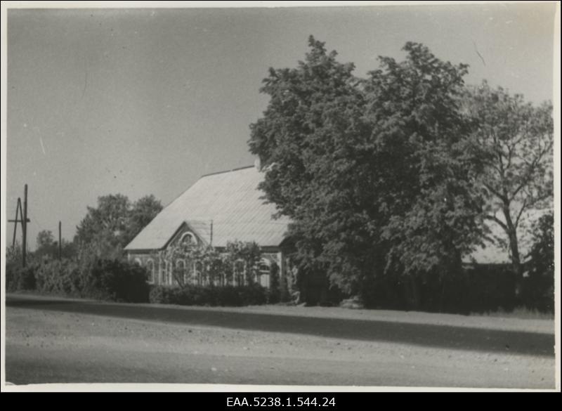 Koti kõrts Karuse lähedal