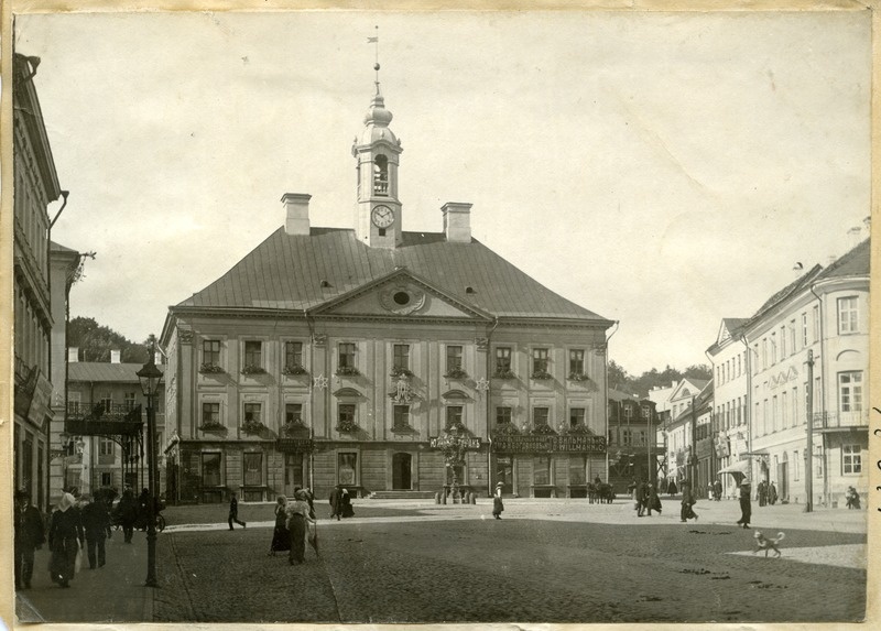 Tartu. Raekoja plats