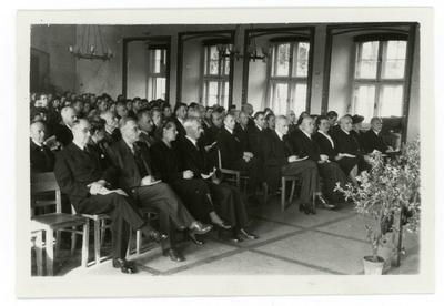 Hugo Kaho Läti ülikooli 30. aastapäeva tähistamise aktusel Balti Ülikoolis Pinnebergis, 28. sept. 1949  similar photo