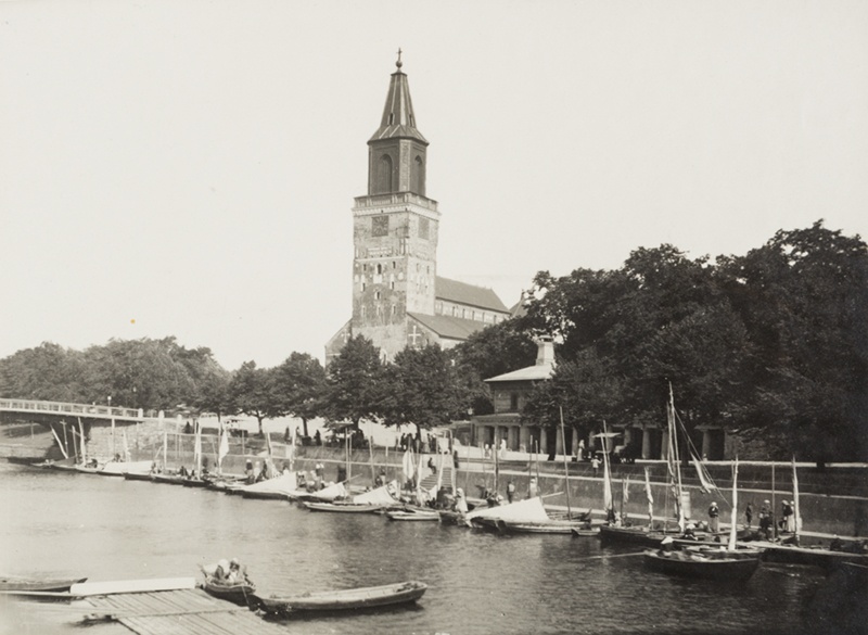 Aurajoki, Turun tuomiokirkko