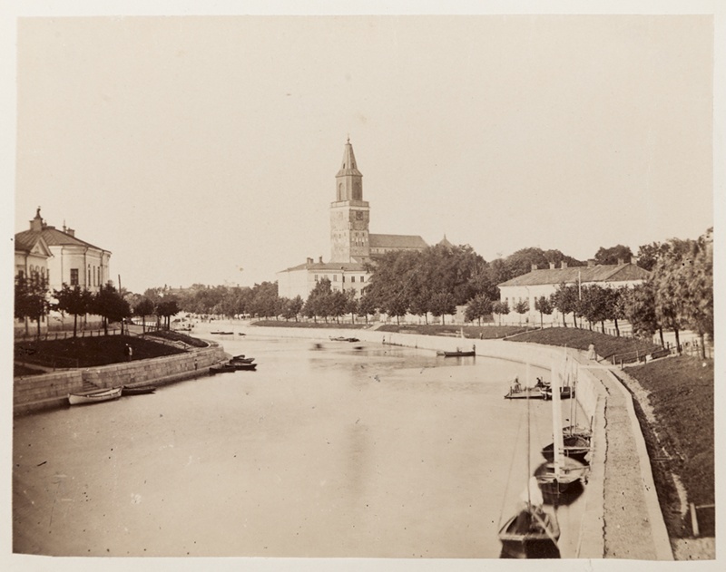 Aurajoki ja Turun tuomiokirkko