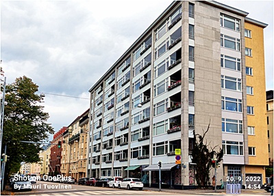 Topeliuksenkatu 7, 9 - Kammiokatu (nyk. Sibeliuksenkatu) 13. Lars Sonckin suunnittelema jugend-talo, jonka oli rakennuttanut senaattori Otto Stenroth. Talo valmistui 1911. Purettu 1950-luvun alussa. rephoto