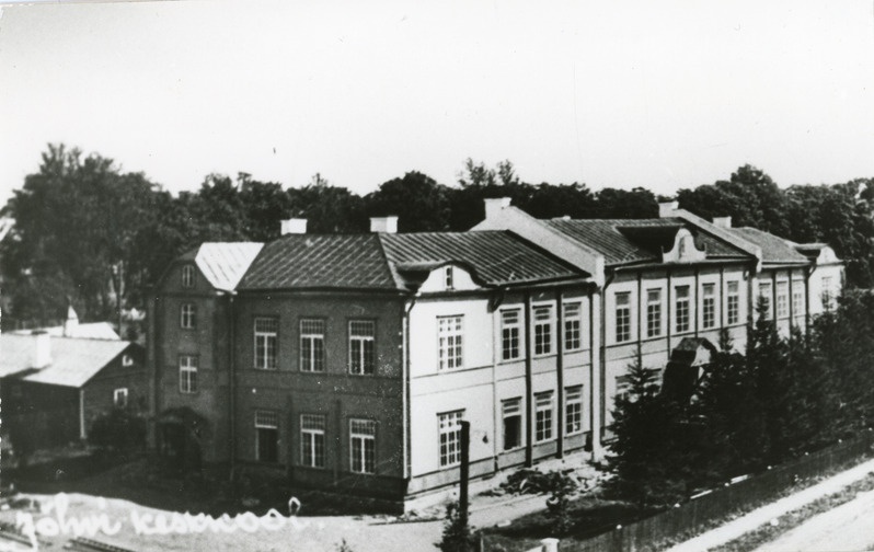 Jõhvi Keskkool ära põletatud 1944.a.