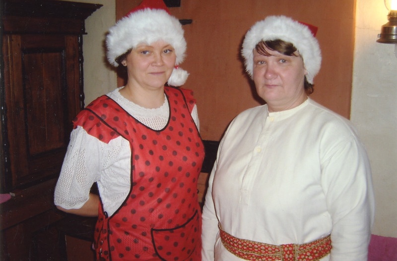 11.-22. dets. 2006.a. päkapiku õpitoad muuseumis. Silja Alama ja Anne Nurgamaa