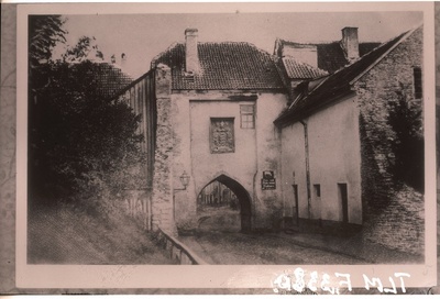Tallinn, Harjuvärav umbes 1860. aastal.  duplicate photo