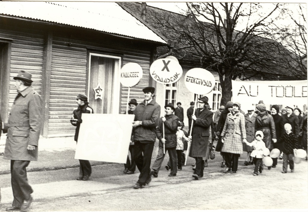 foto, 1.mai tähistamine Paides 1979.a.