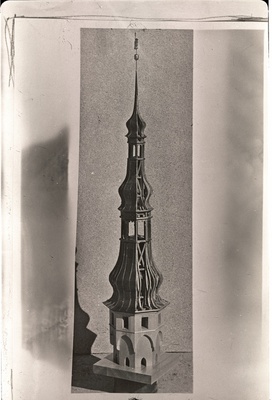Raekoja tornikiivri makett, umbes 1952. aastast.  similar photo