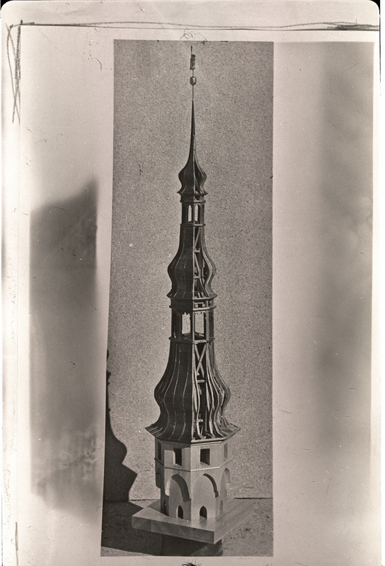 Raekoja tornikiivri makett, umbes 1952. aastast.